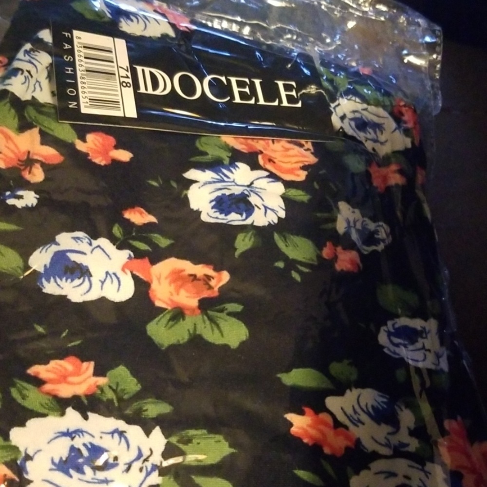 Brand New Knee capri length Leggings, each